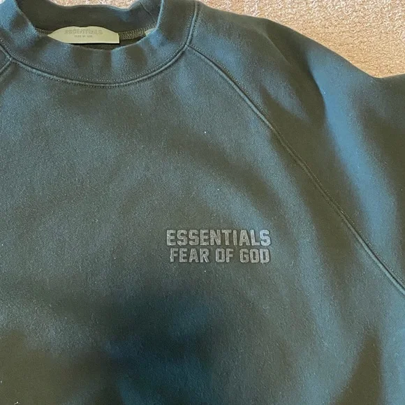 Essentials Fear Of God Crewneck Off Black Small Sweater - Picture 2 of 5